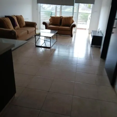 2 Bedroom Apartment Nicosia Exterior photo